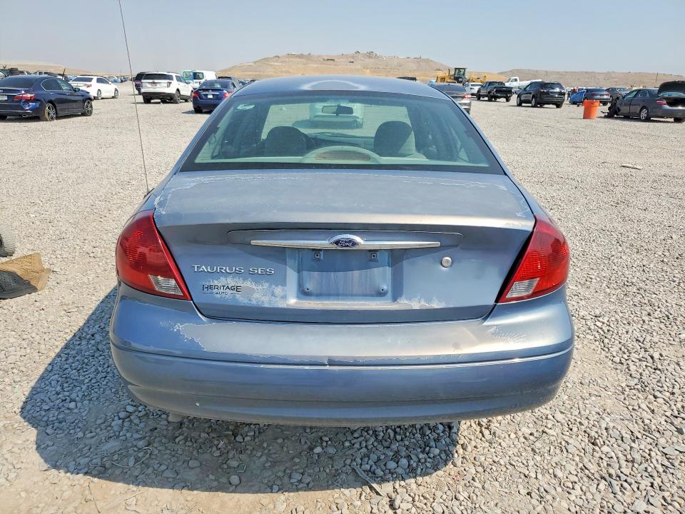 Photo 6 from auction – 2000 FORD TAURUS with VIN 1FAFP55U8YG236208