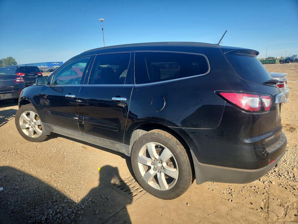 Photo 2 from auction – 2017 CHEVROLET TRAVERSE with VIN 1GNKRGKD0HJ316910