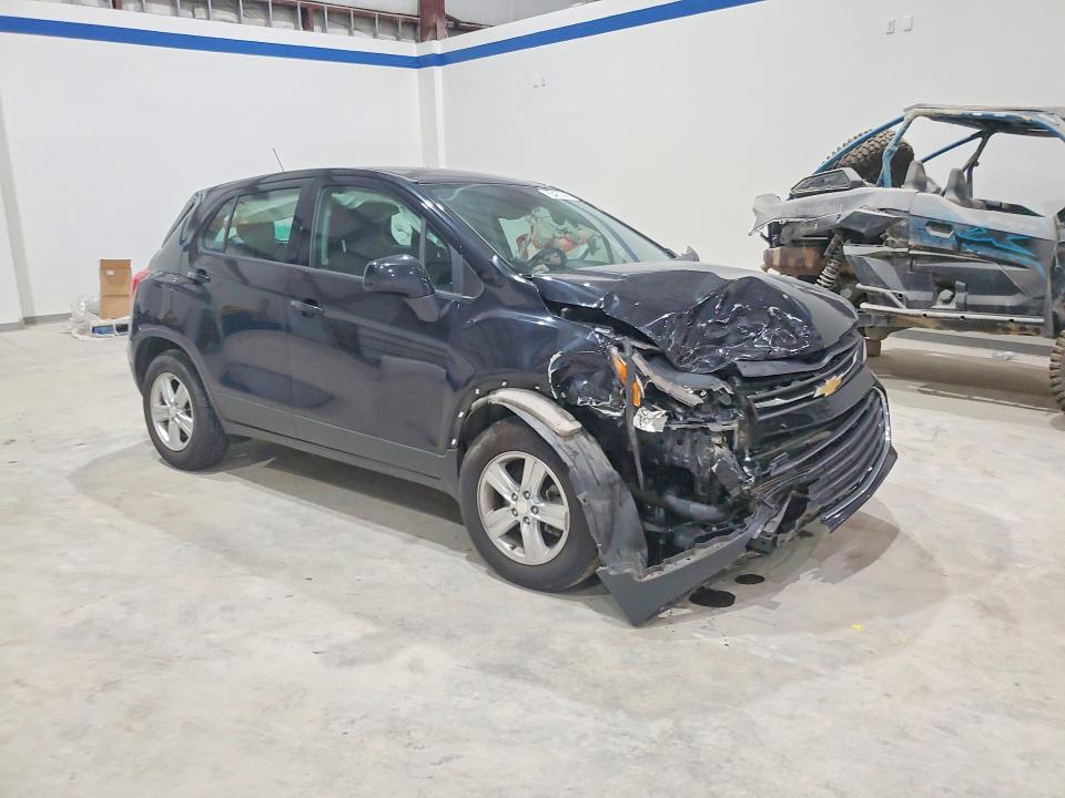 Photo 4 from auction – 2018 CHEVROLET TRAX with VIN 3GNCJNSB5JL224978