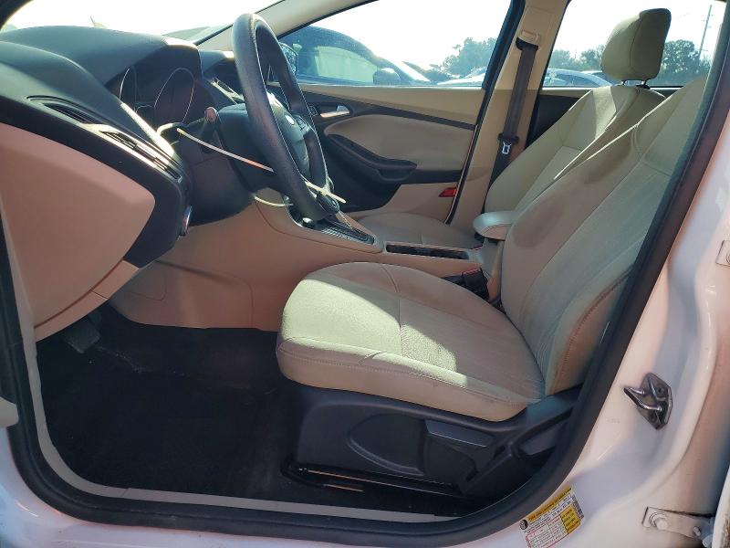 Foto 7 de la subasta – 2018 FORD FOCUS con VIN 1FADP3K29JL329640