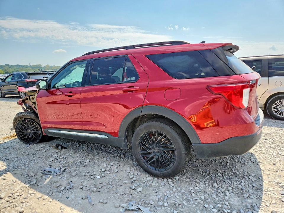 Photo 2 from auction – 2022 FORD EXPLORER with VIN 1FMSK8DH1NGC01305