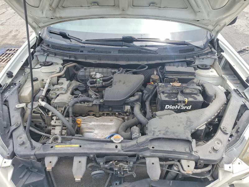 Photo 12 from auction – 2015 NISSAN ROGUE SELECT with VIN JN8AS5MT3FW656087
