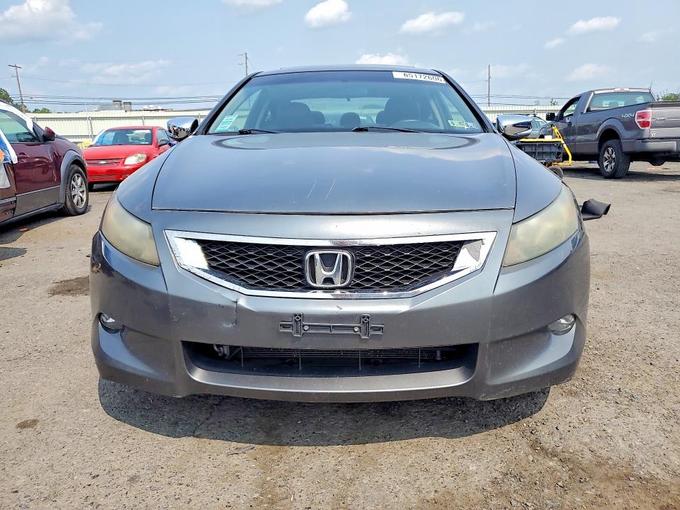 Photo 5 from auction – 2010 HONDA ACCORD with VIN 1HGCS2B81AA002505