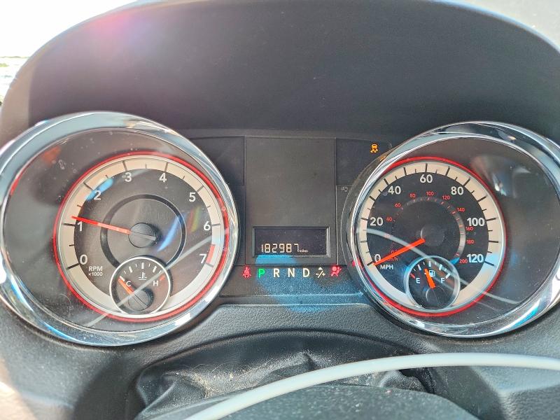 Photo 9 from auction – 2015 DODGE GRAND CARAVAN with VIN 2C4RDGCG9FR624083