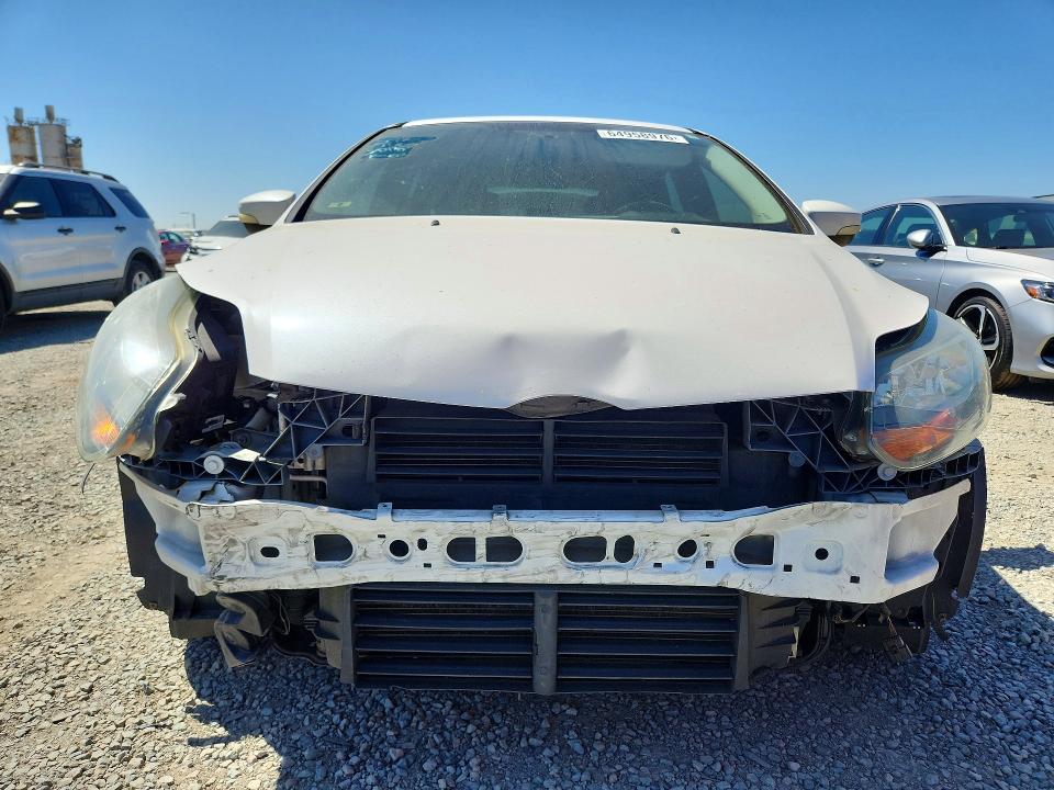 Photo 5 from auction – 2014 FORD FOCUS with VIN 1FADP3N21EL281729