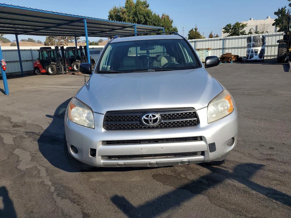 Photo 5 from auction – 2008 TOYOTA RAV4 with VIN JTMZD33V686056294