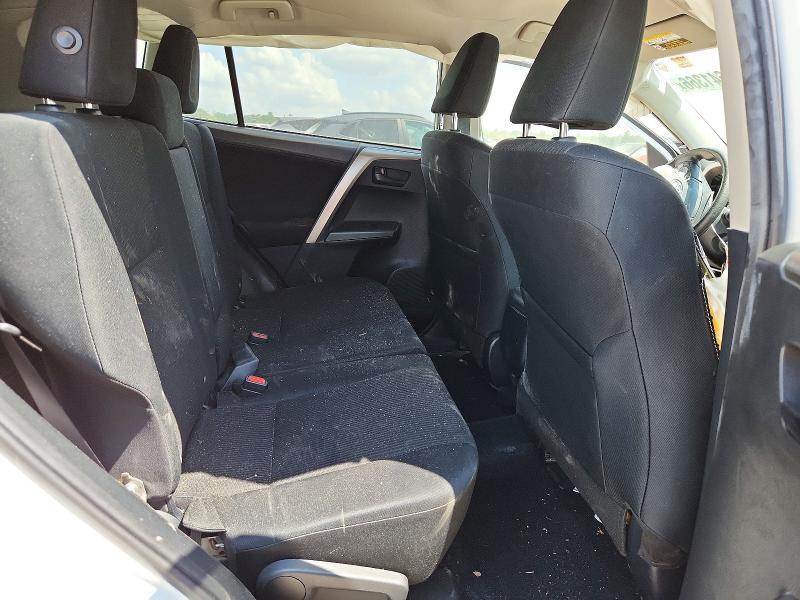 Photo 10 from auction – 2018 TOYOTA RAV4 with VIN JTMBFREVXJD246323