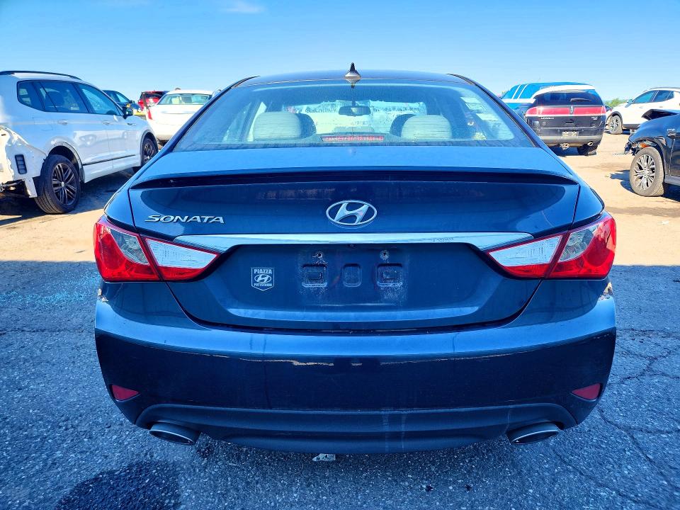Photo 6 from auction – 2014 HYUNDAI SONATA with VIN 5NPEC4AC5EH827225