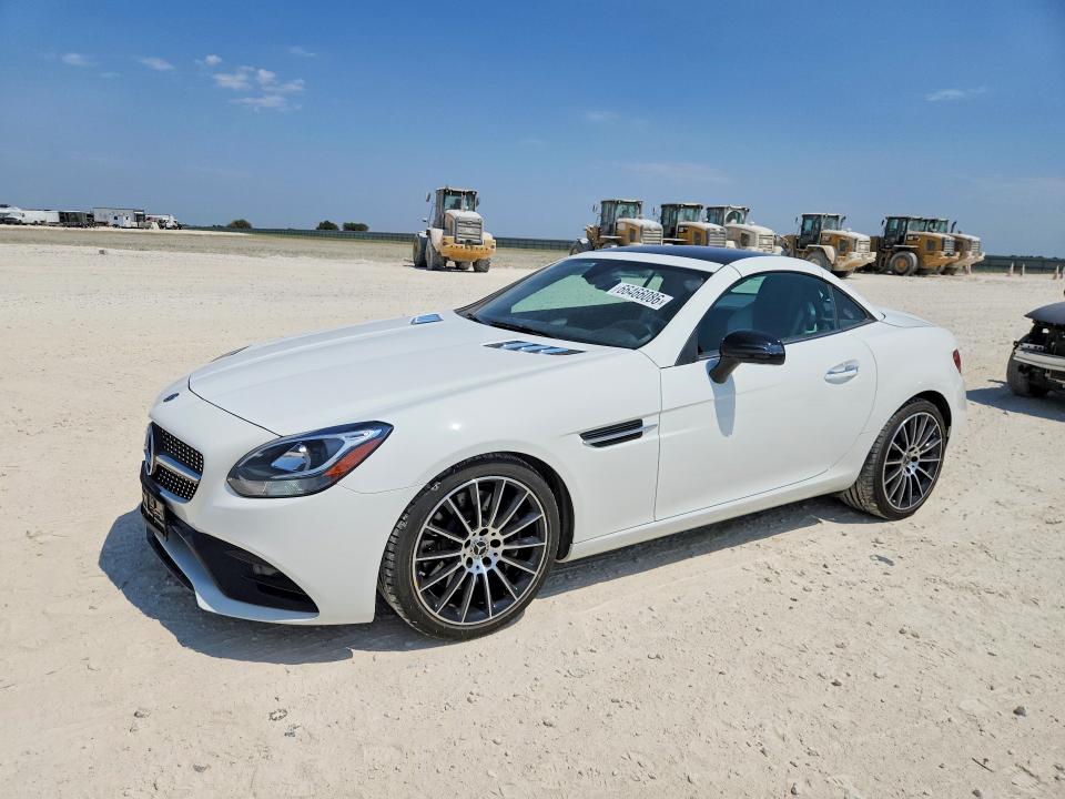 2019 MERCEDES-BENZ SLC