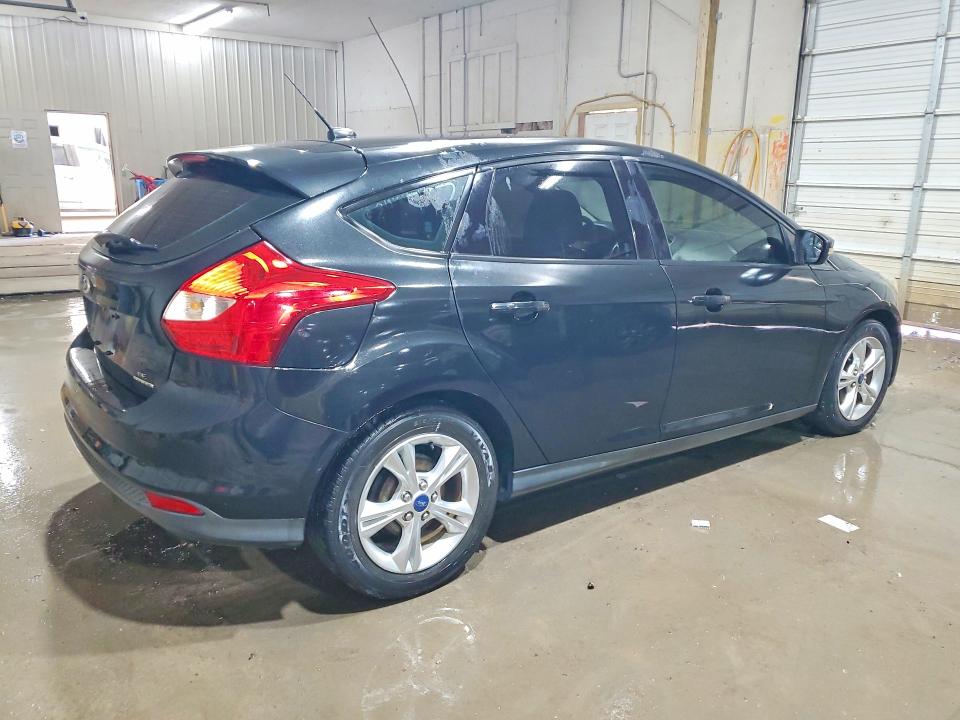 Снимка 3 от търг – 2014 FORD FOCUS с VIN 1FADP3K26EL302966