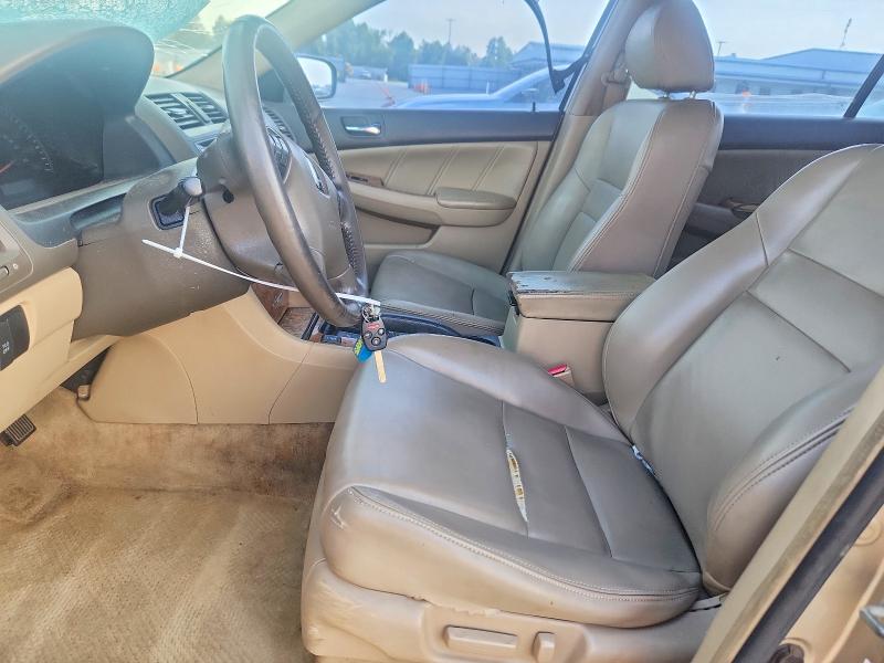 Photo 7 from auction – 2004 HONDA ACCORD with VIN 1HGCM66534A046401