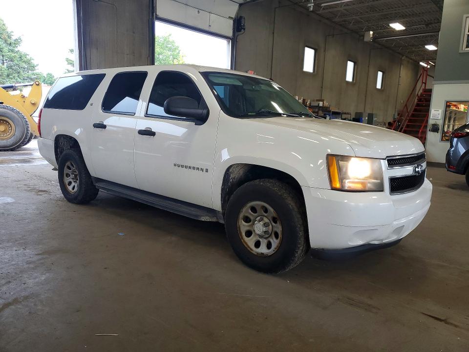 Photo 4 from auction – 2008 CHEVROLET SUBURBAN with VIN 3GNFK16388G303618