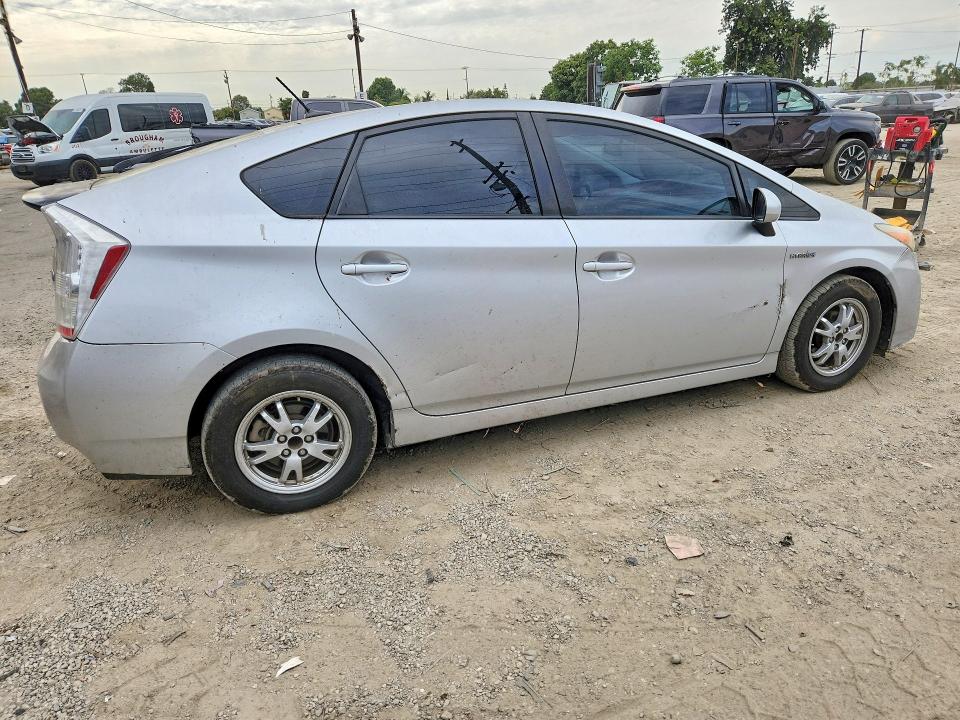Photo 3 from auction – 2010 TOYOTA PRIUS with VIN JTDKN3DU1A5025034