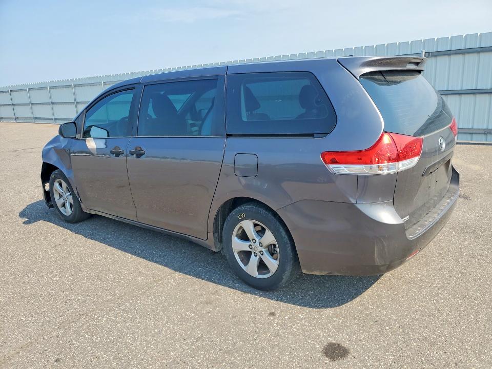 Photo 2 from auction – 2013 TOYOTA SIENNA with VIN 5TDZK3DC0DS305539