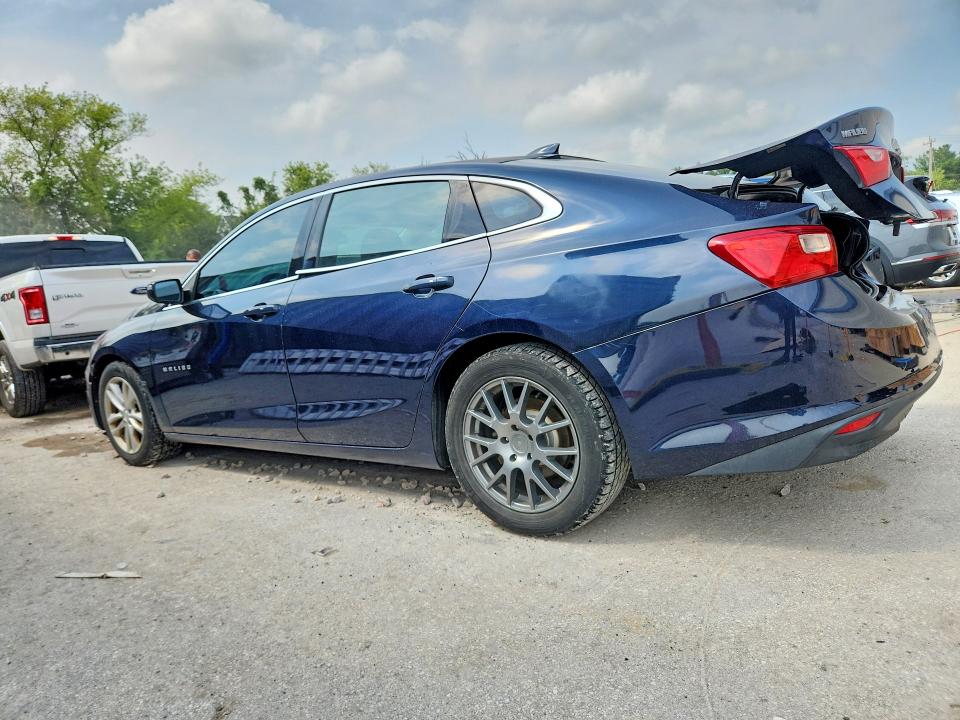 Photo 2 from auction – 2017 CHEVROLET MALIBU with VIN 1G1ZE5ST1HF154151