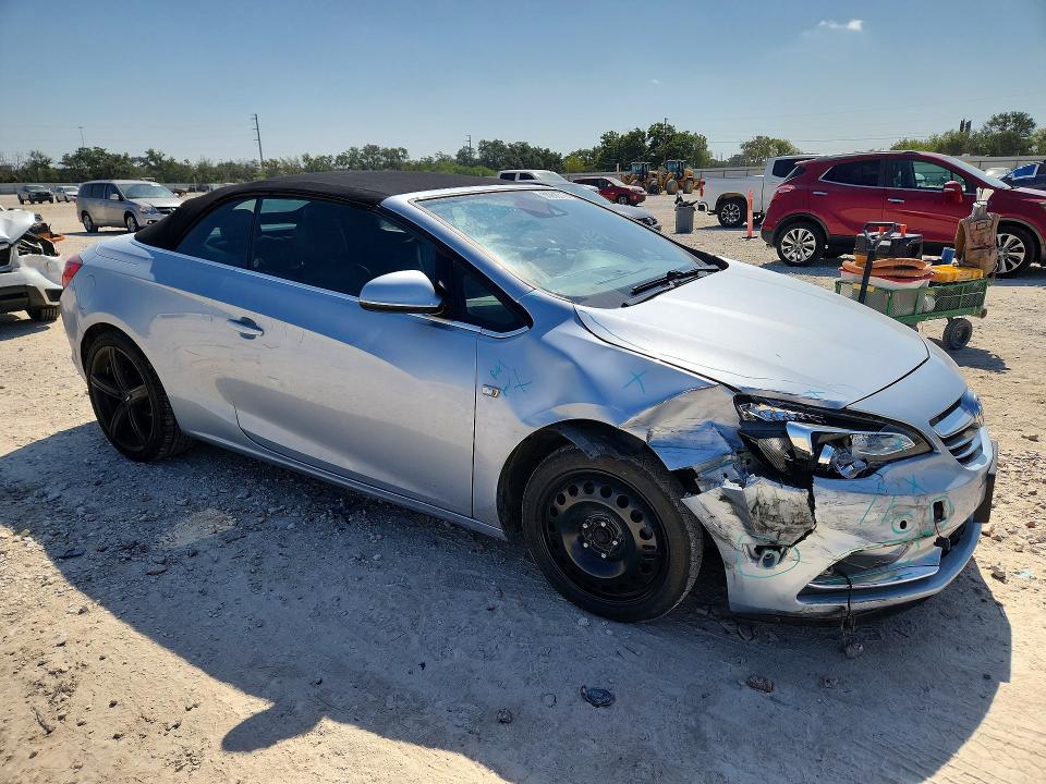 Photo 4 from auction – 2016 BUICK CASCADA with VIN W04WT3N58GG085625