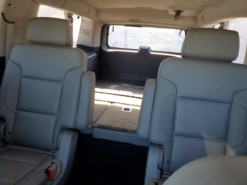 Photo 10 from auction – 2016 CHEVROLET SUBURBAN with VIN 1GNSCHKC6GR413950