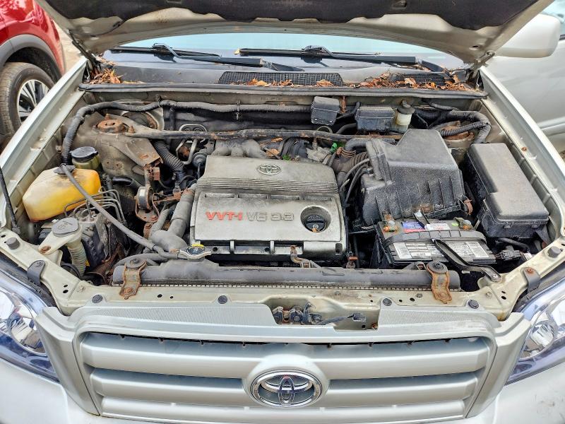 Photo 12 from auction – 2006 TOYOTA HIGHLANDER with VIN JTEEP21A660160943