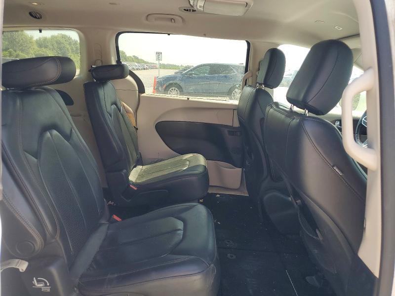 Photo 11 from auction – 2019 CHRYSLER PACIFICA with VIN 2C4RC1BG9KR604377