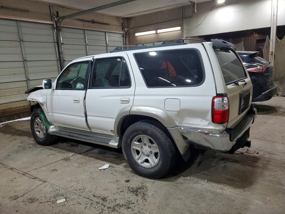 Photo 2 from auction – 2001 TOYOTA 4RUNNER with VIN JT3HN86R710347274