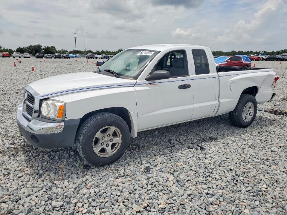 DODGE DAKOTA 2005 with VIN 1D7HE42K25S187320 - Photo from auction