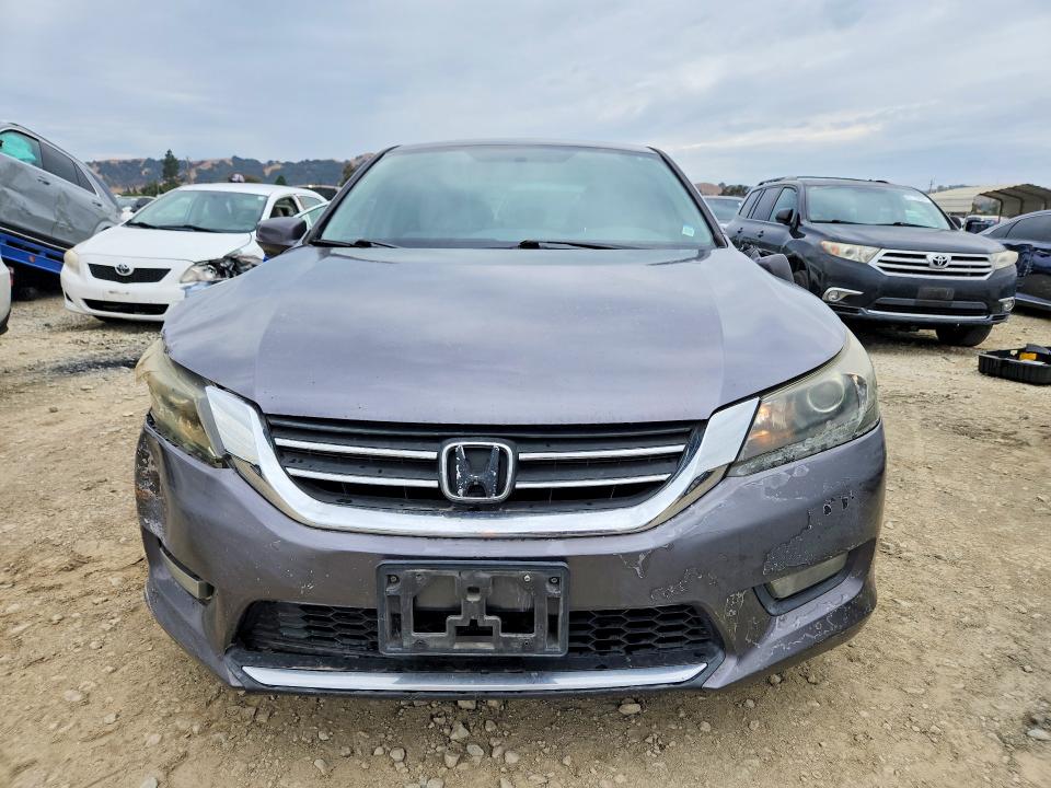 Photo 5 from auction – 2015 HONDA ACCORD with VIN 1HGCR2F72FA208419