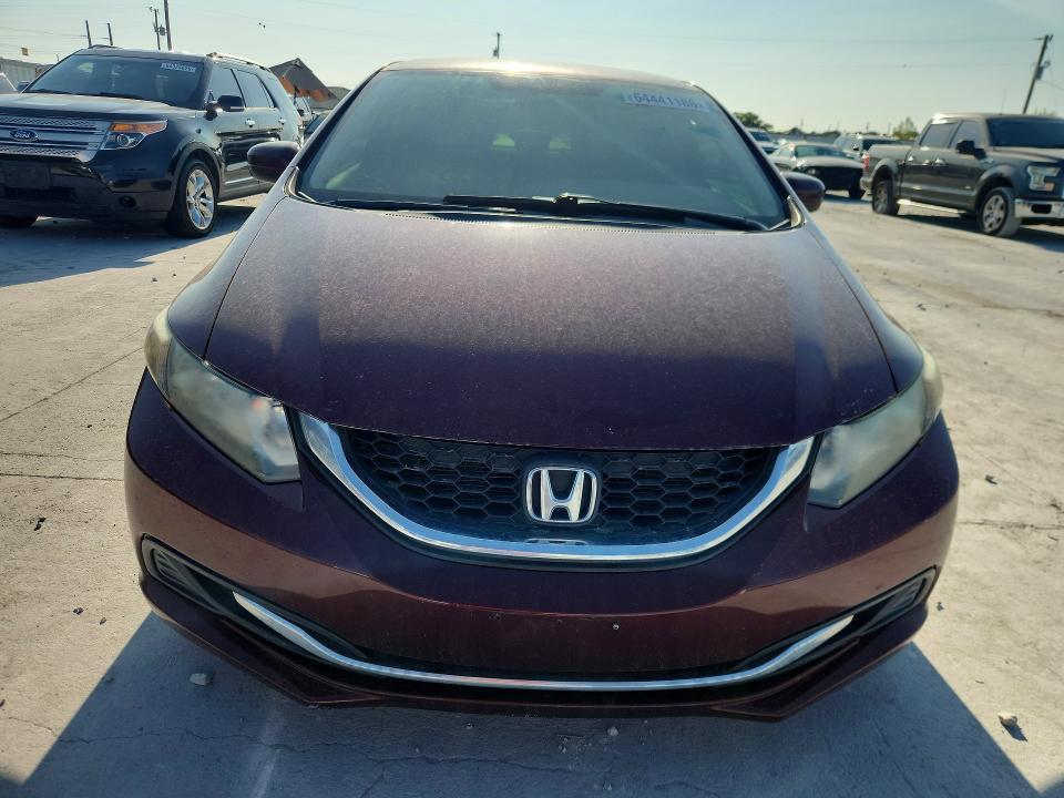 Photo 5 from auction – 2015 HONDA CIVIC with VIN 2HGFB2F50FH520434