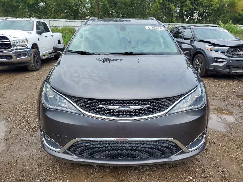 Photo 5 from auction – 2018 CHRYSLER PACIFICA with VIN 2C4RC1BG6JR279637