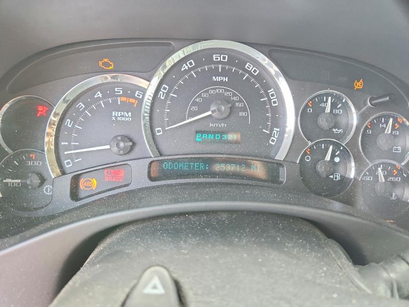 Photo 9 from auction – 2005 CADILLAC ESCALADE with VIN 3GYFK66N25G163868