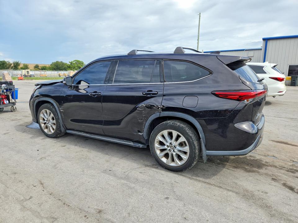 Photo 2 from auction – 2020 TOYOTA HIGHLANDER with VIN 5TDYZRAHXLS000557