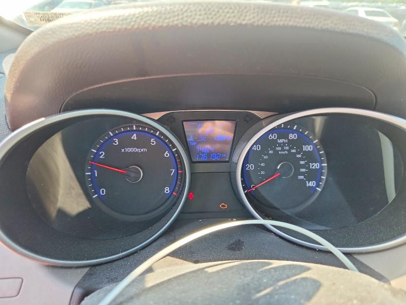 Photo 9 from auction – 2014 HYUNDAI TUCSON with VIN KM8JTCAF9EU950188
