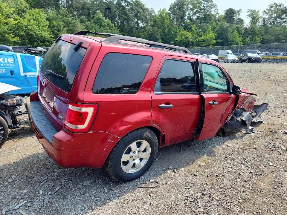 Photo 3 from auction – 2012 FORD ESCAPE with VIN 1FMCU0DG9CKA35021