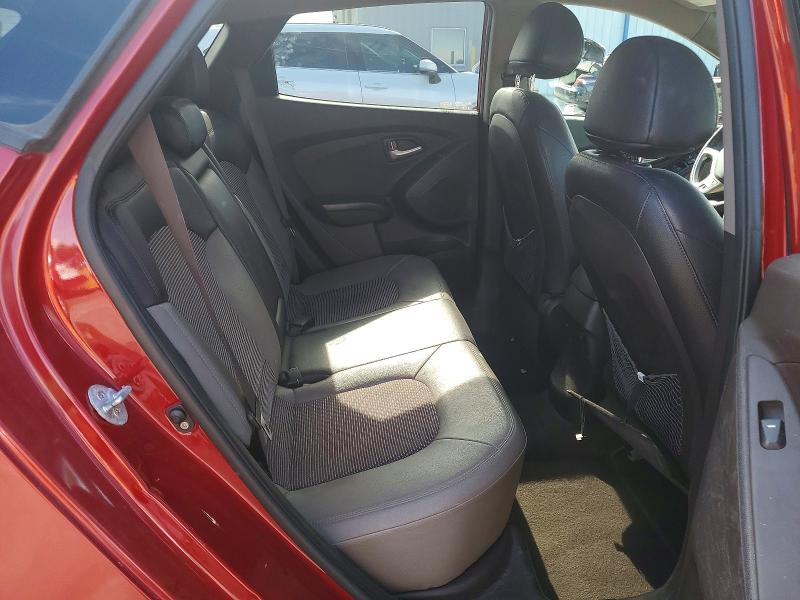Photo 11 from auction – 2012 HYUNDAI TUCSON with VIN KM8JUCAC5CU511179