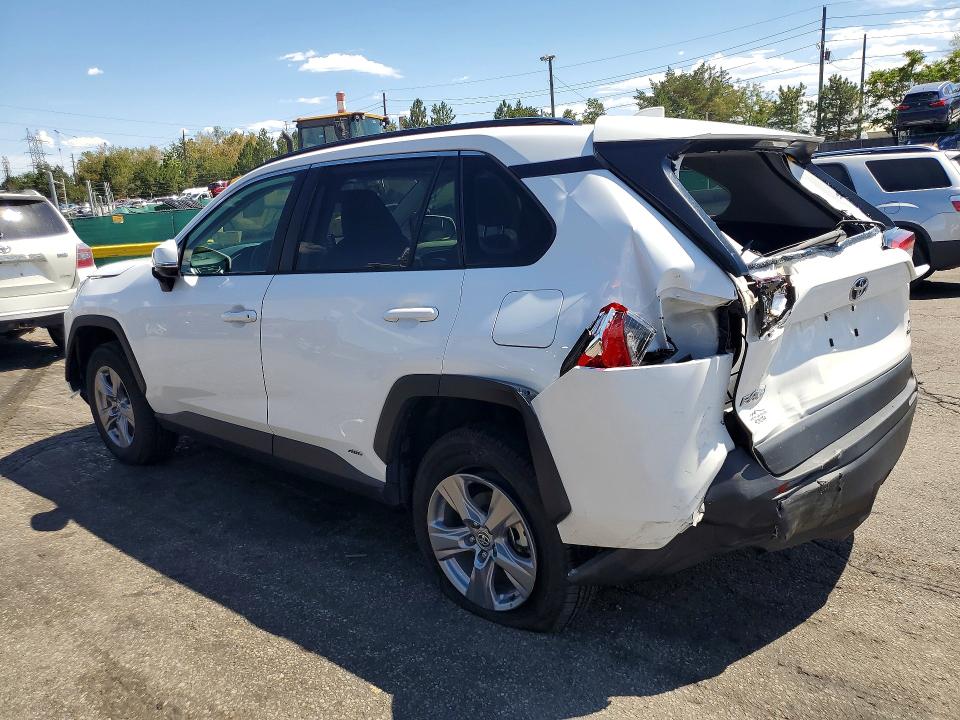 Photo 2 from auction – 2022 TOYOTA RAV4 with VIN 4T3RWRFV8NU068742