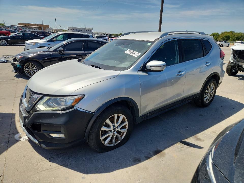 NISSAN ROGUE 2019 with VIN 5N1AT2MV8KC784180 - Photo from auction