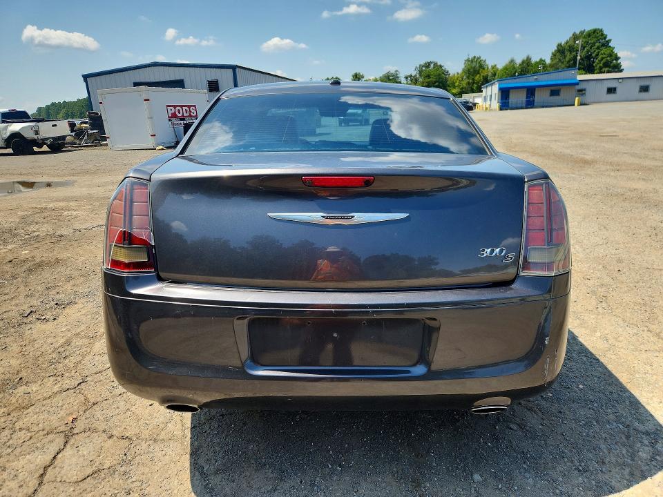Photo 6 from auction – 2014 CHRYSLER 300 with VIN 2C3CCABGXEH250762