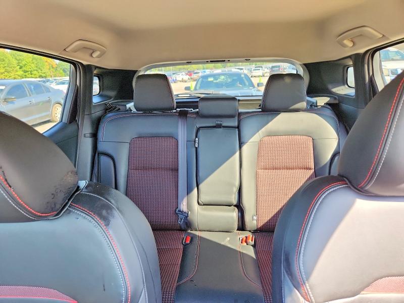 Photo 10 from auction – 2025 NISSAN KICKS with VIN 3N8AP6DA4SL378256