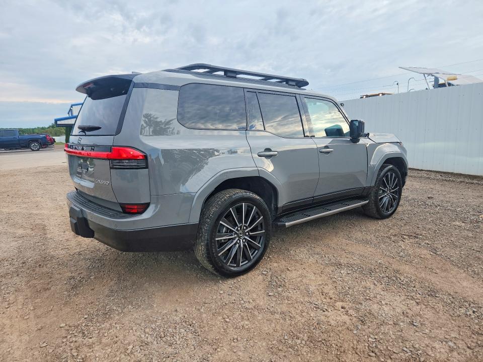 Photo 3 from auction – 2024 LEXUS GX 550 with VIN JTJVBCDX8R5017294