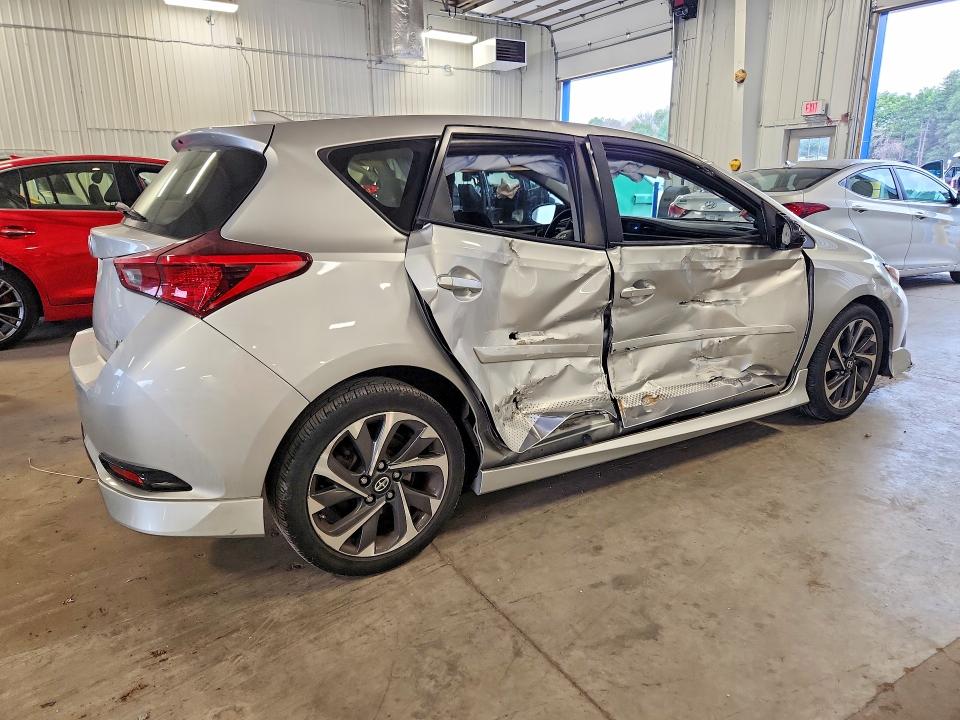 Photo 3 from auction – 2016 SCION IM with VIN JTNKARJE2GJ502299