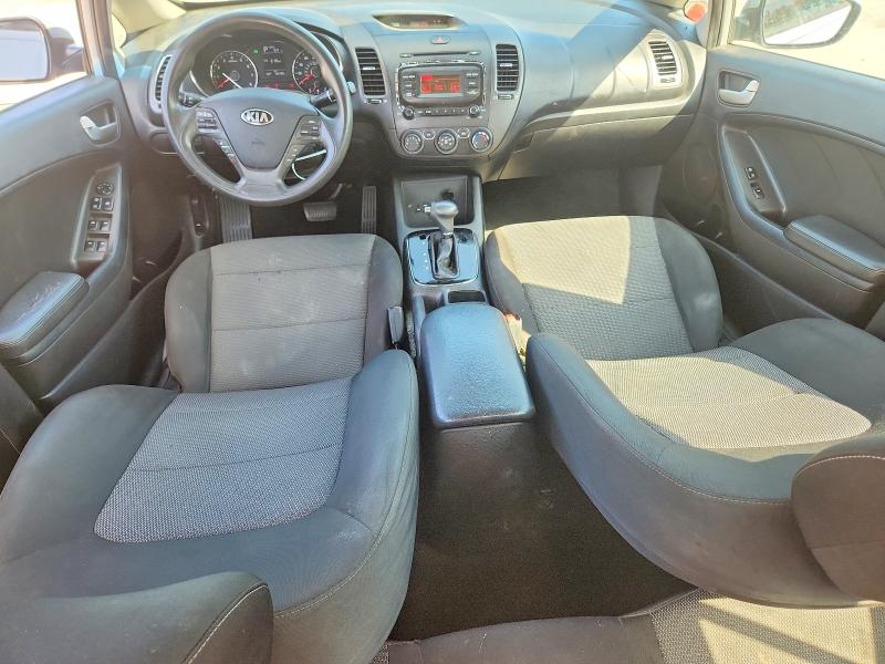 Foto 8 de la subasta – 2018 KIA FORTE con VIN 3KPFK4A74JE232214