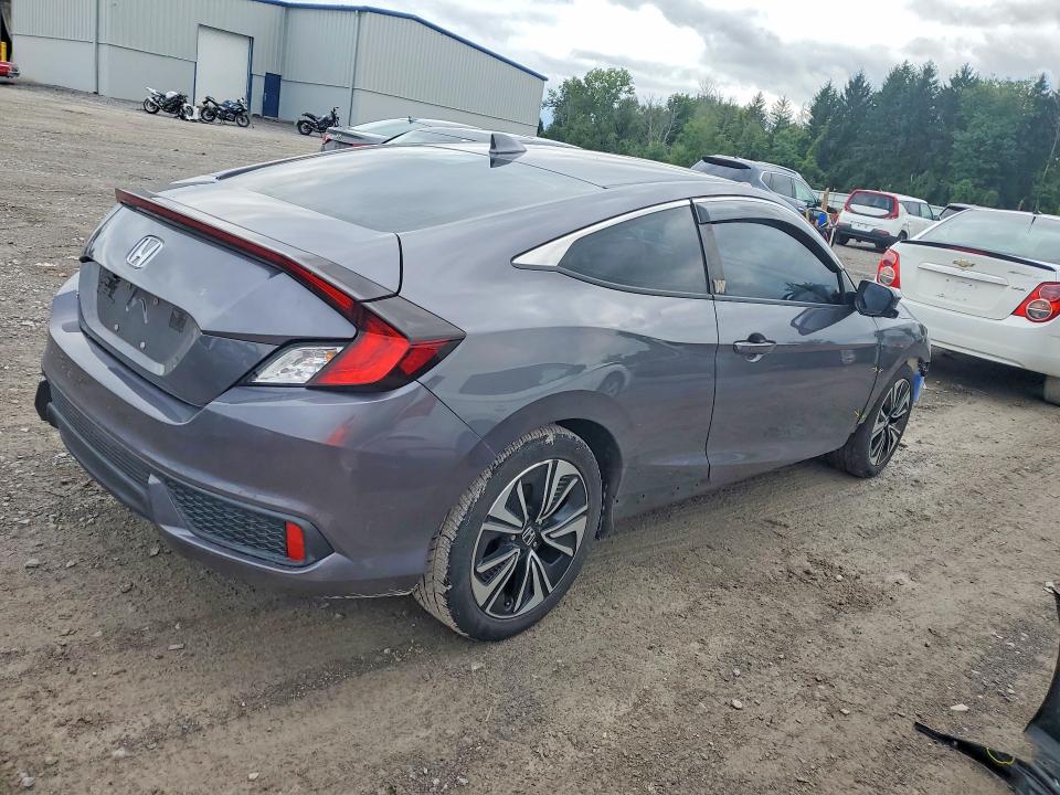 Photo 3 from auction – 2017 HONDA CIVIC with VIN 2HGFC3B33HH351102