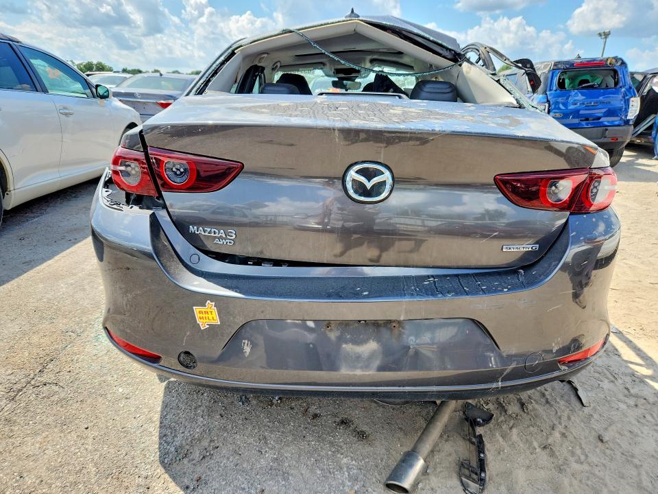 Снимка 6 от търг – 2021 MAZDA 3 с VIN 3MZBPBDM6MM205352
