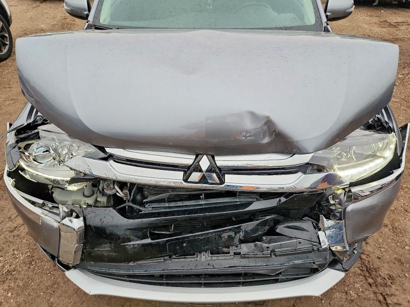 Photo 12 from auction – 2017 MITSUBISHI OUTLANDER with VIN JA4AD3A33HZ036446