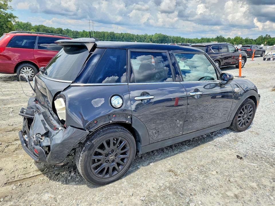 Photo 3 from auction – 2020 MINI COOPER with VIN WMWXU9C06L2L45090