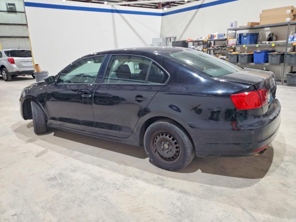 Photo 2 from auction – 2012 VOLKSWAGEN JETTA with VIN 3VW2K7AJ1CM356460