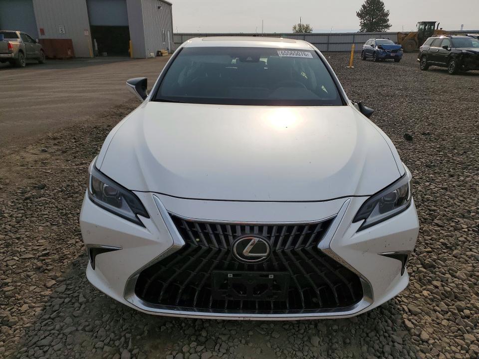Photo 5 from auction – 2023 LEXUS ES 250 with VIN 58AD11D19PU011755