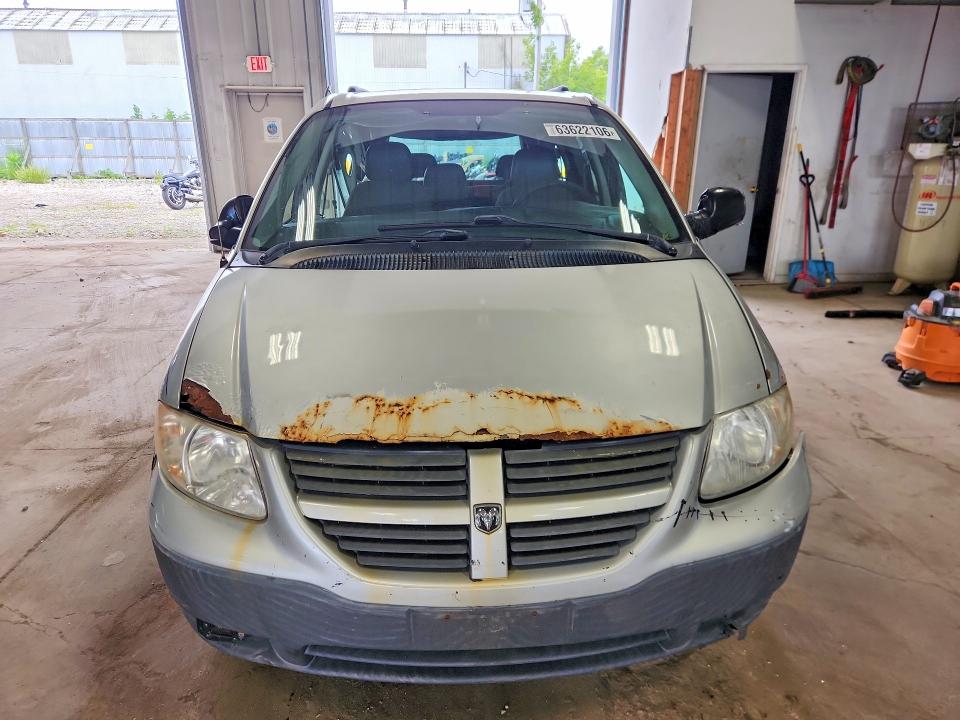 Photo 5 from auction – 2005 DODGE CARAVAN with VIN 1D4GP25R55B395501