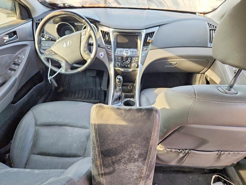 Photo 8 from auction – 2014 HYUNDAI SONATA with VIN KMHEC4A42EA102306