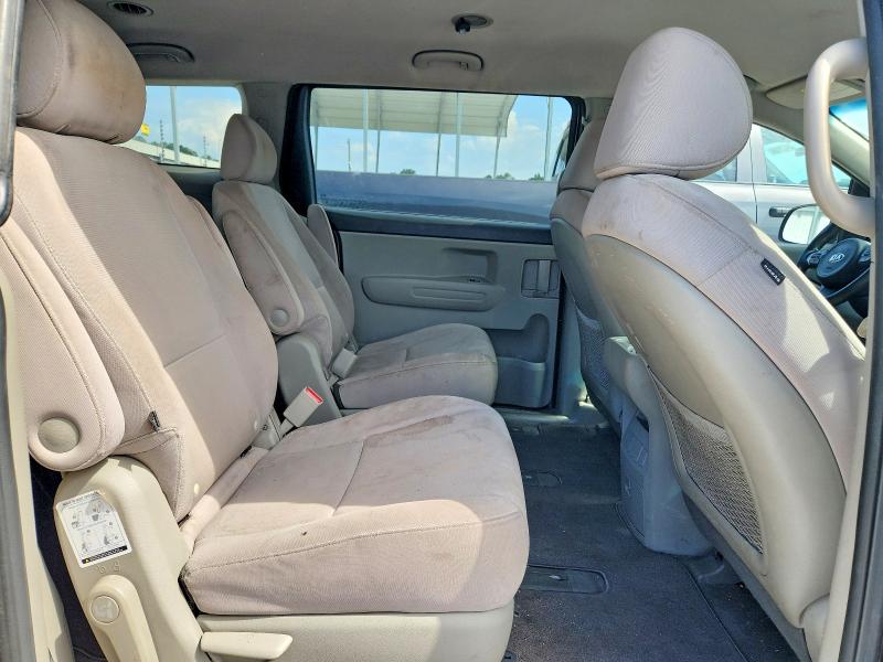 Photo 11 from auction – 2015 KIA SEDONA with VIN KNDMB5C12F6036680