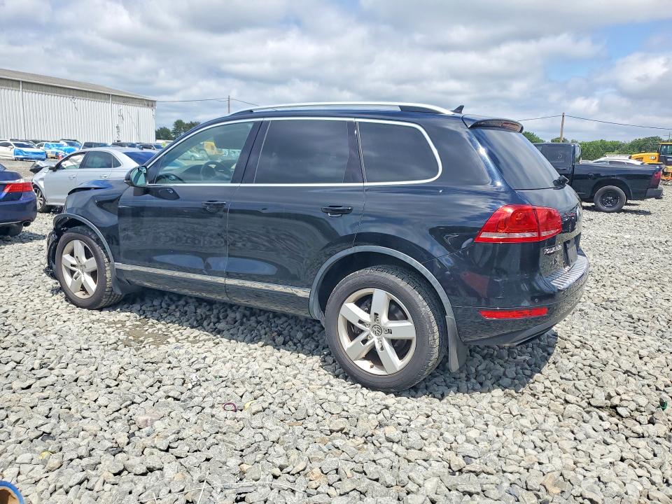 Photo 2 from auction – 2012 VOLKSWAGEN TOUAREG with VIN WVGFF9BP8CD001980